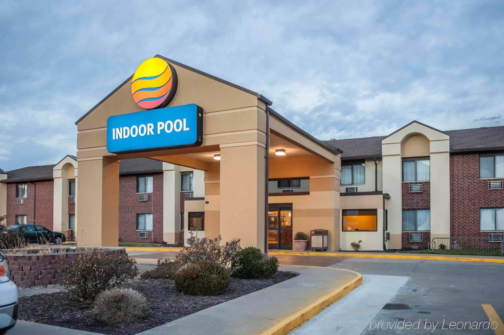 Quality Inn & Suites Boonville - Columbia Exterior foto